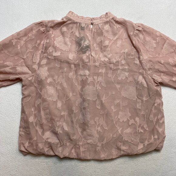 Torrid Puff Blouse Women's 2X Chiffon Clip Floral Bubble Hem Top $59 NWT - Picture 5 of 8